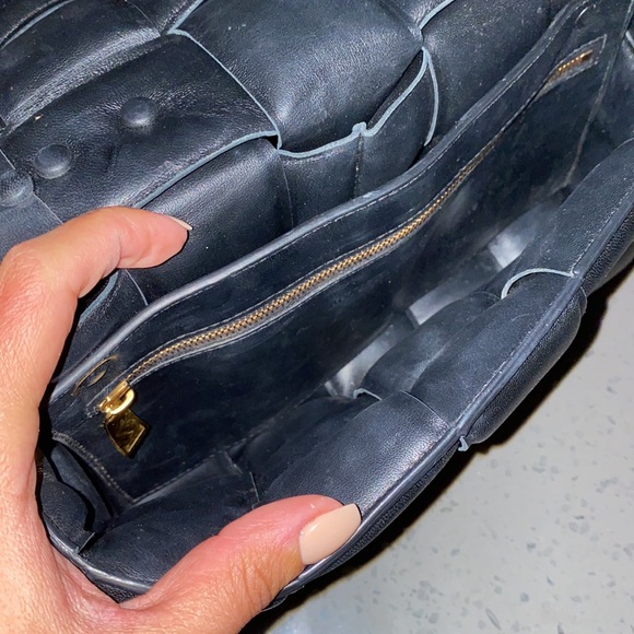 Bottega Veneta CHAIN CASSETTE - Picture 3 of 6